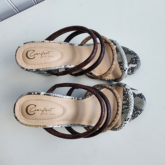 Comfort Est. 1946 Shoes Womens Snake Skin Chunky Heeled Open Toe Sandals Sz 6 - Picture 2 of 9